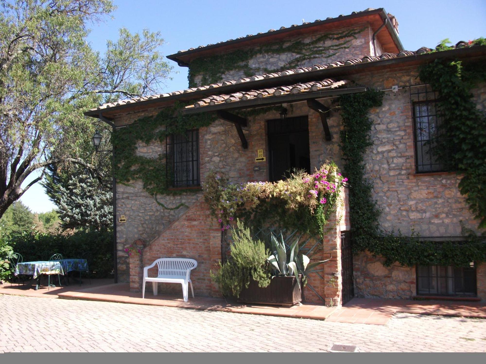 Hotel Il Pietreto Colle di Val d'Elsa Exterior foto