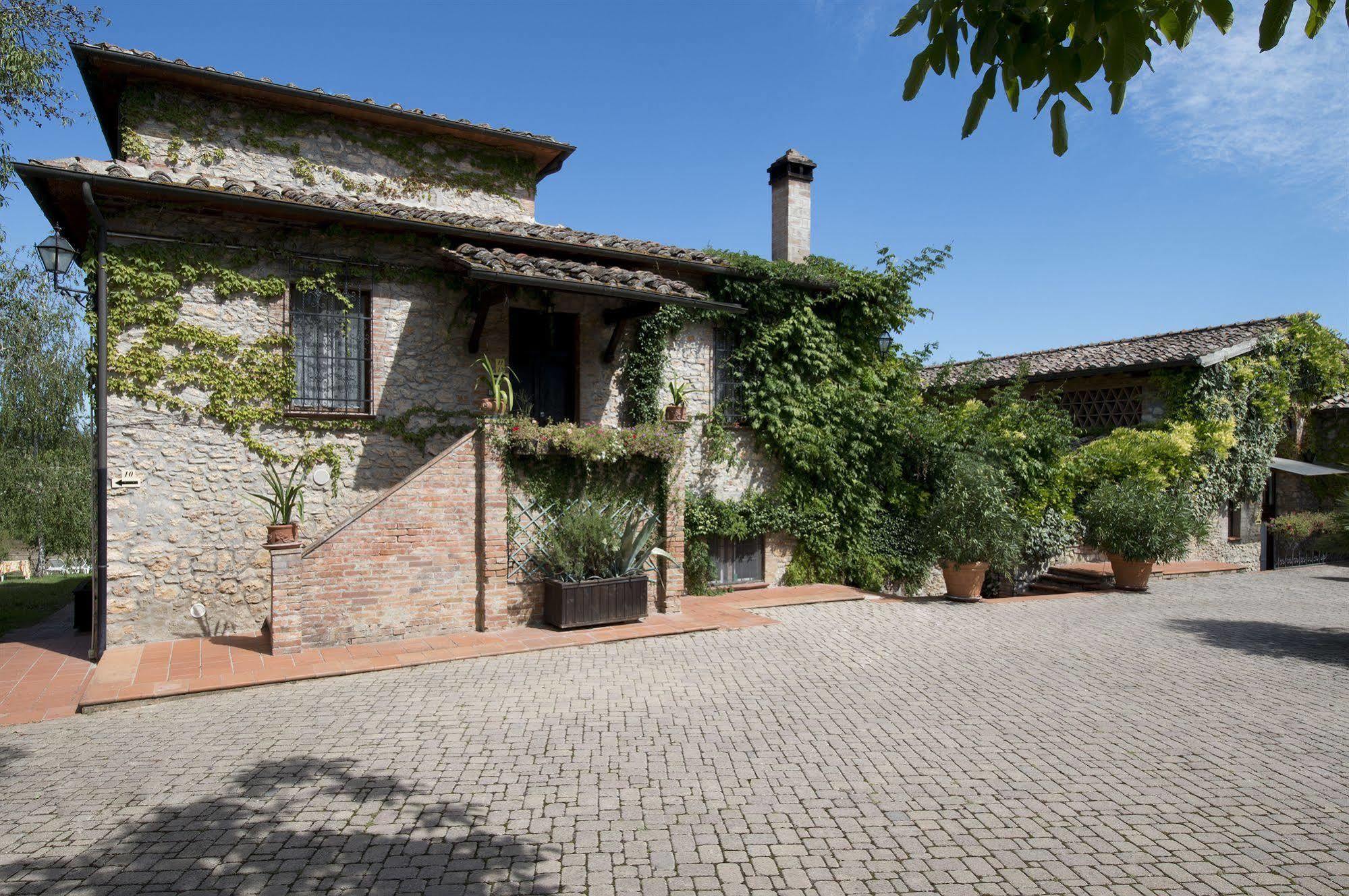 Hotel Il Pietreto Colle di Val d'Elsa Exterior foto